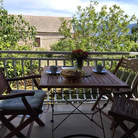 Vila Mia-ela Villa